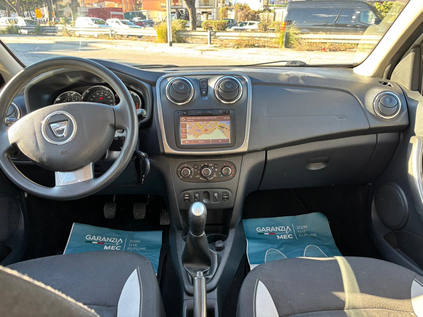 Miniatura 7