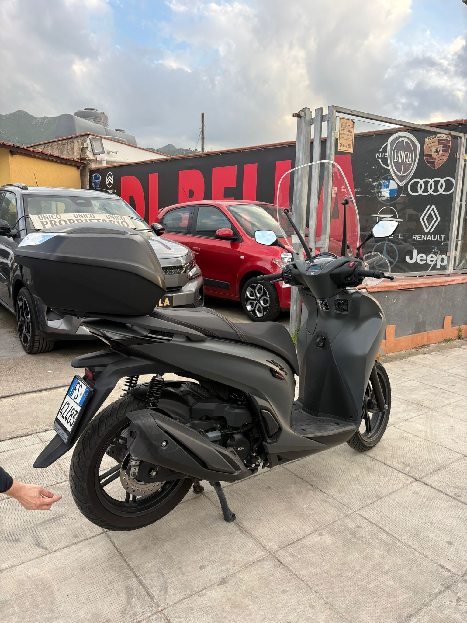 Honda sh 350